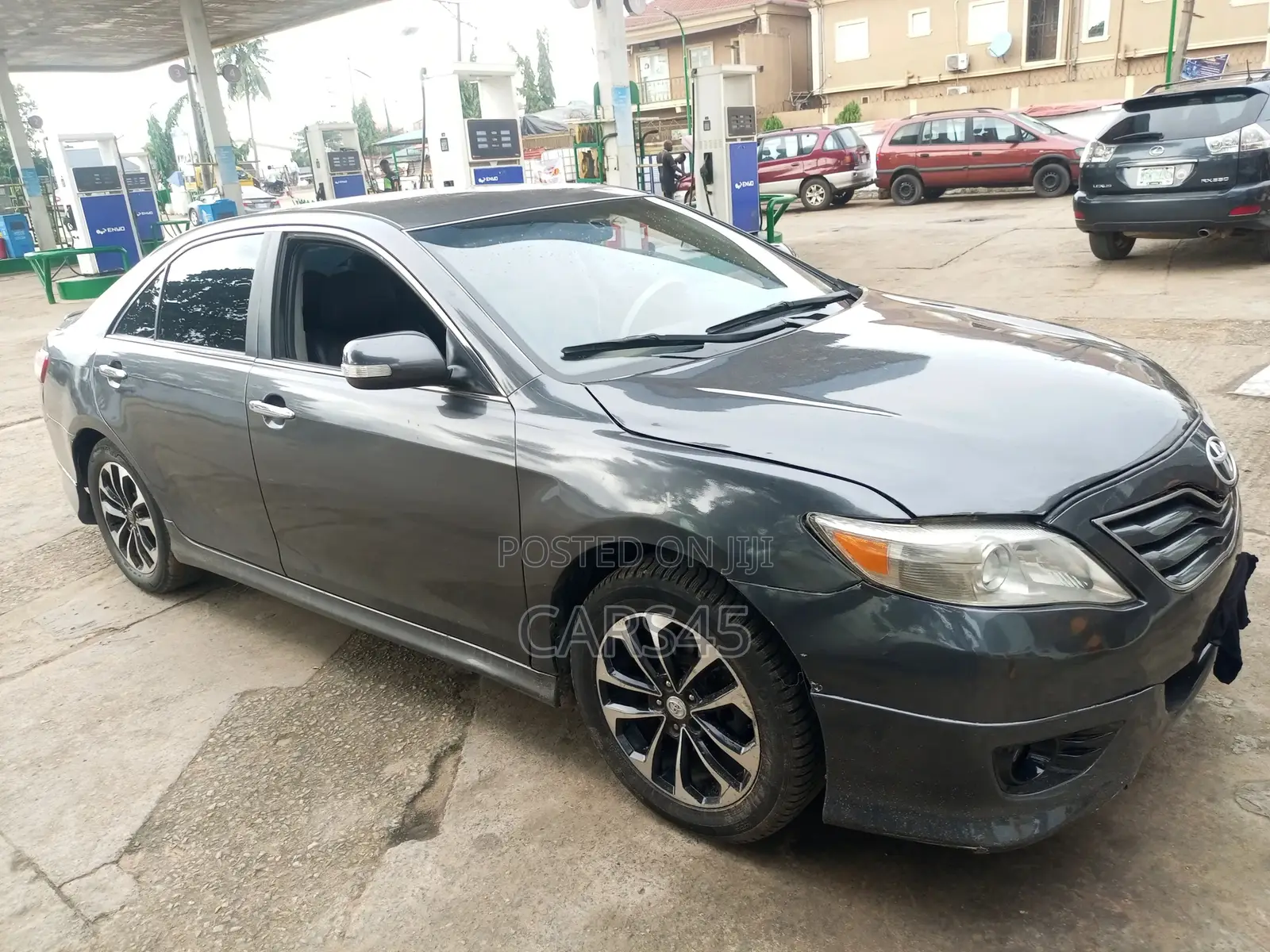 Toyota Camry 2010 Gray