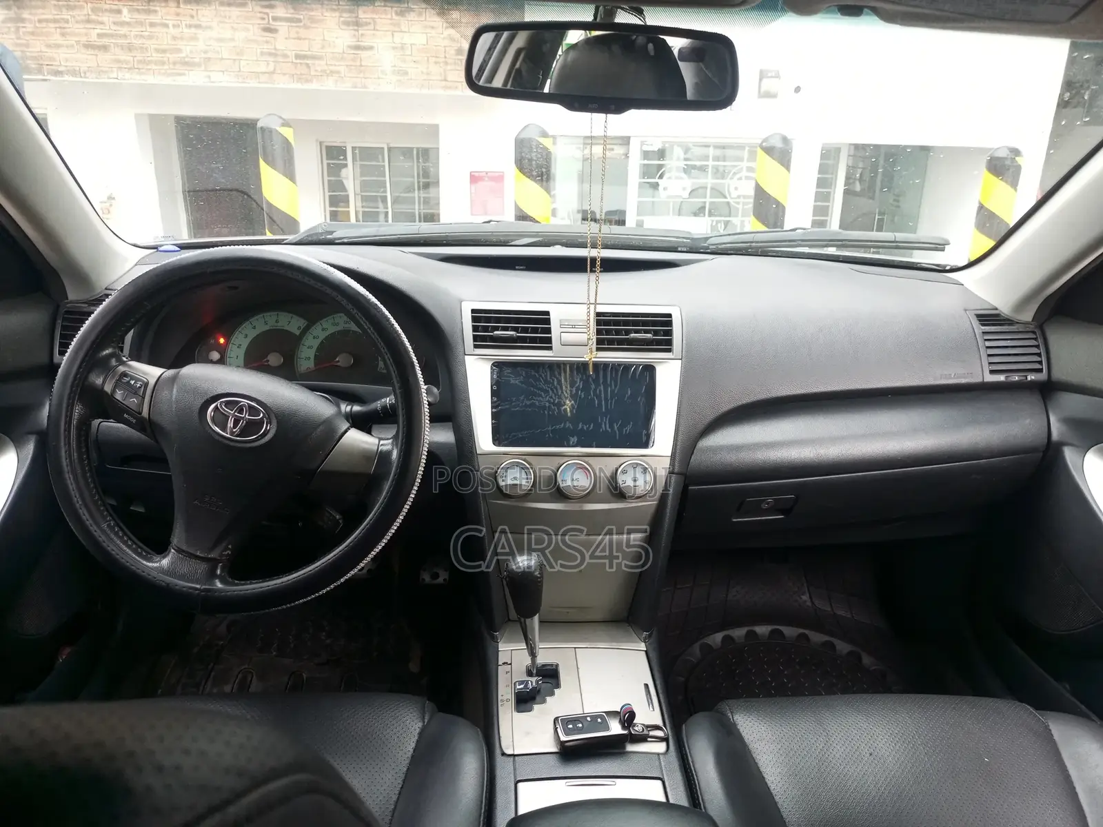 Toyota Camry 2010 Gray