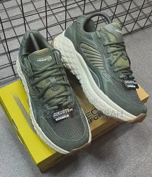 Skechers Monster Sneakers