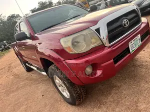 Toyota Tacoma 2006 Red
