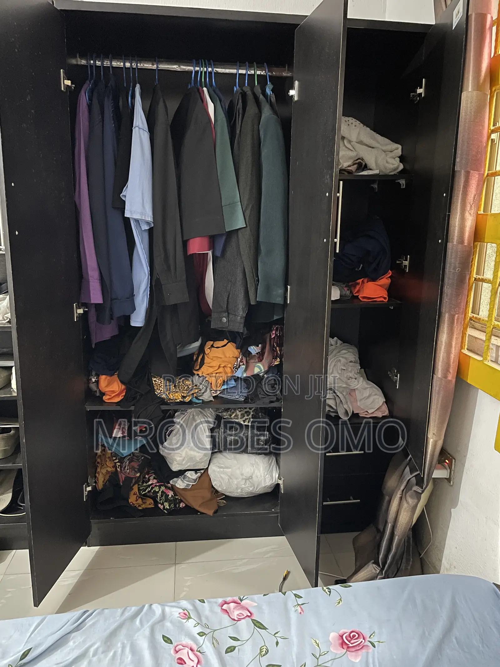 Wardrobes Closets