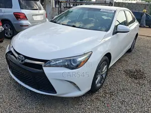 Toyota Camry 2016 White