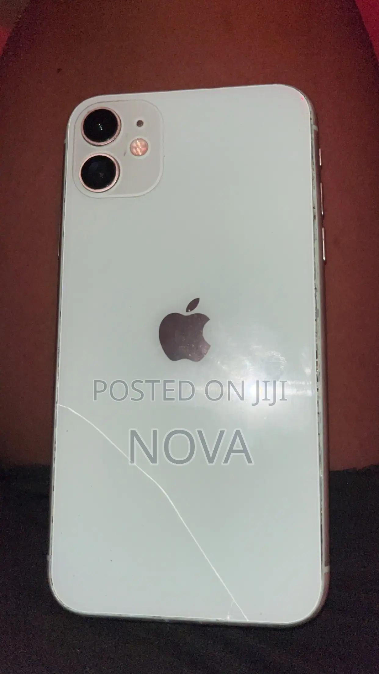 Apple iPhone 11 64 GB