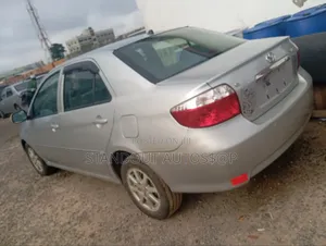 Toyota Vios 2012 Silver