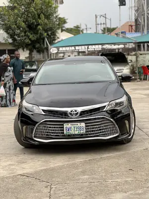 Toyota Avalon XLE Touring Sedan FWD (3.5L 6cyl 6A) 2013 Black