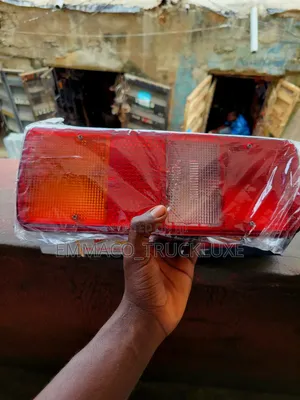 Tail Light for Heavy-Duty Truck