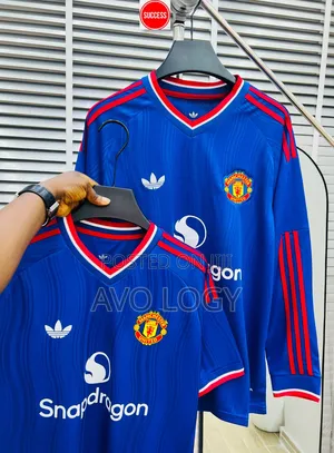 Manchester United Home Long Sleeve Sleeve
