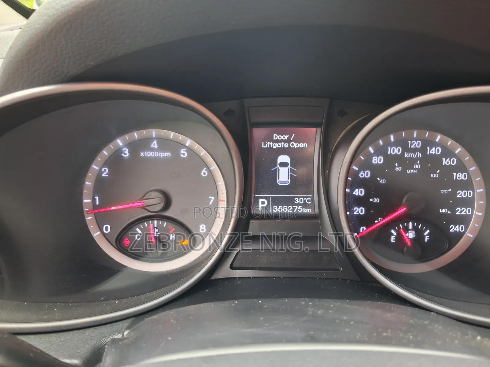 Hyundai Santa Fe 2015 Gray