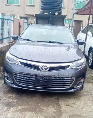 Toyota Avalon 2015