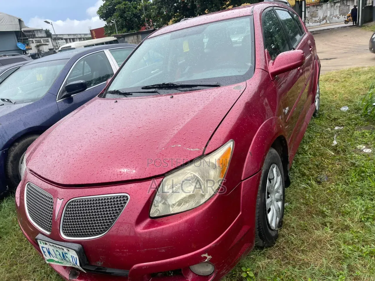 Pontiac Vibe 2005 Red