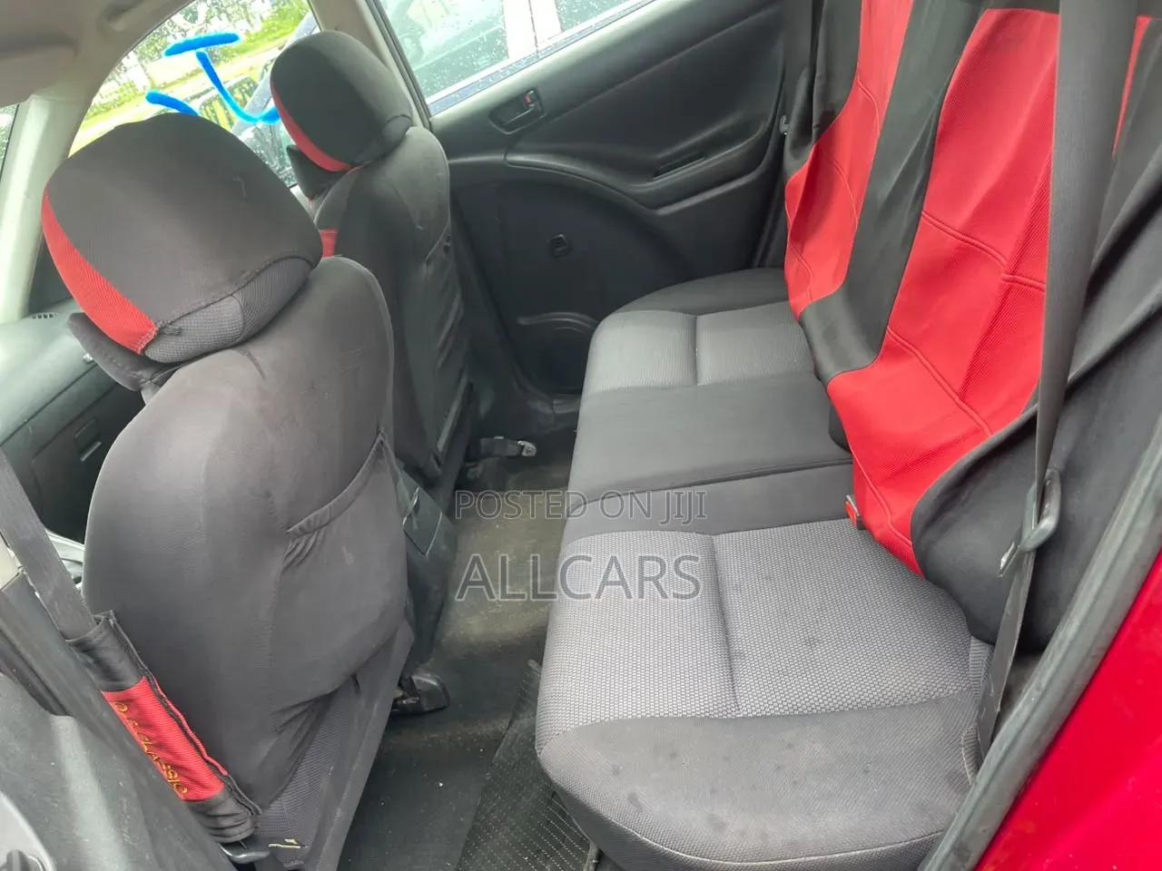 Pontiac Vibe 2005 Red