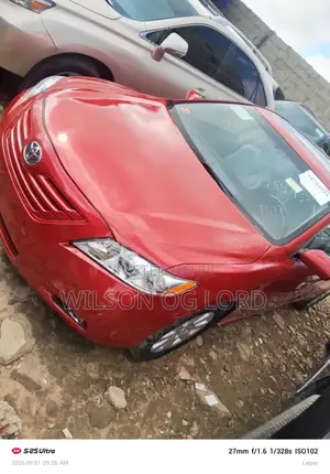 Toyota Camry 2009 Red