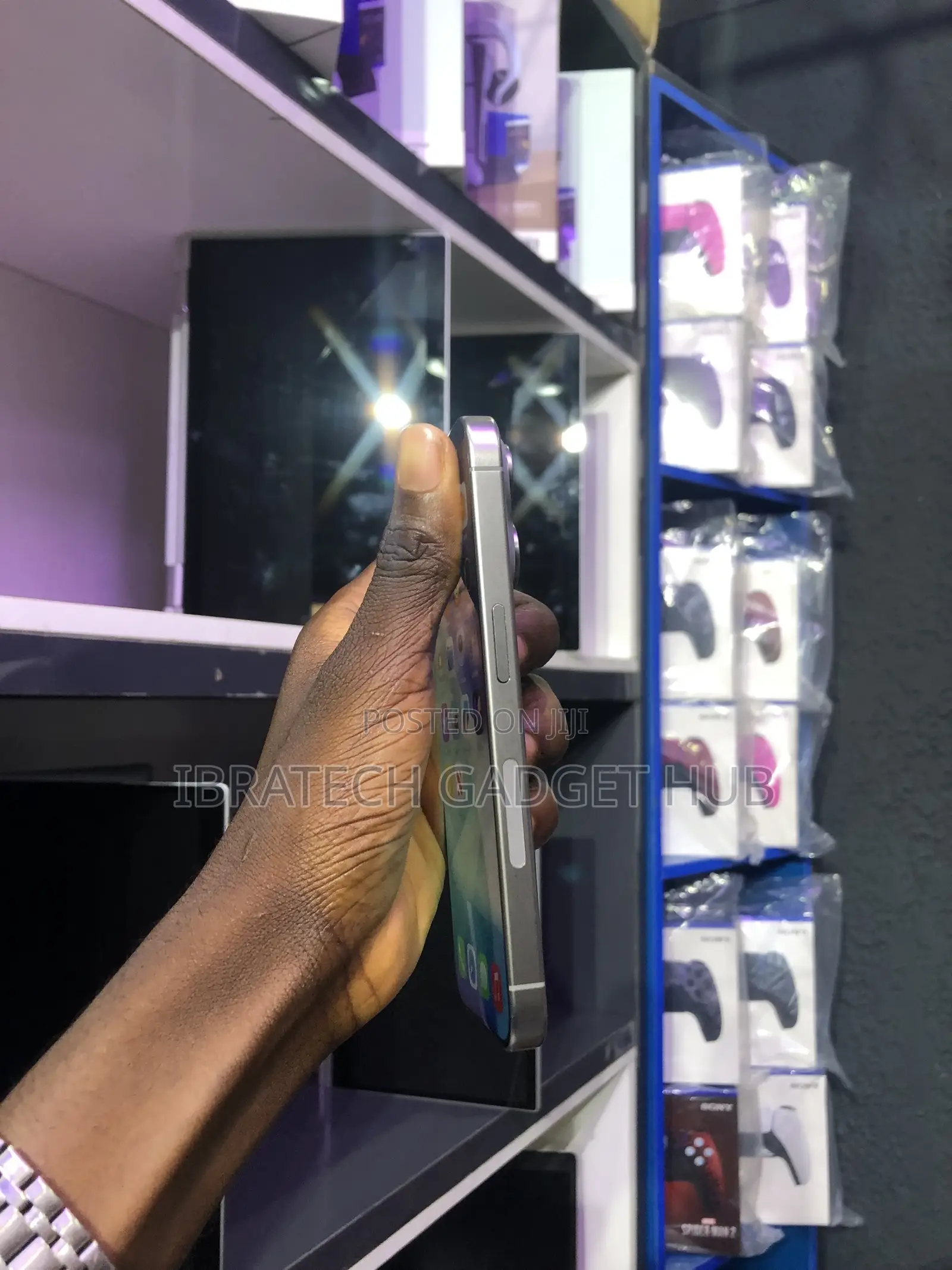 Apple iPhone 15 Pro 128 GB Gray