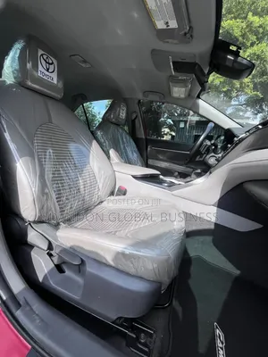 Toyota Camry 2020 Red
