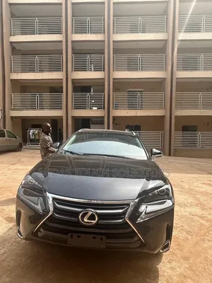Lexus NX 200t FWD 2017 Black