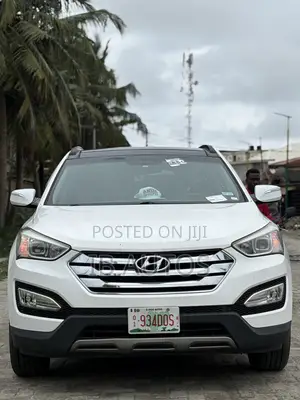 Hyundai Santa Fe GLS 4dr SUV AWD (3.3L 6cyl 6A) 2015 White
