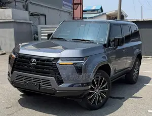 Lexus GX 2025 Gray
