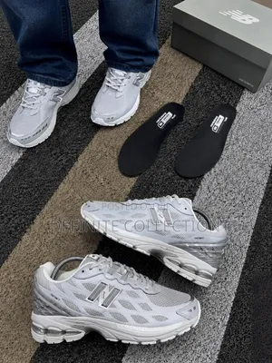 New Balance Top Luxury Sneakers