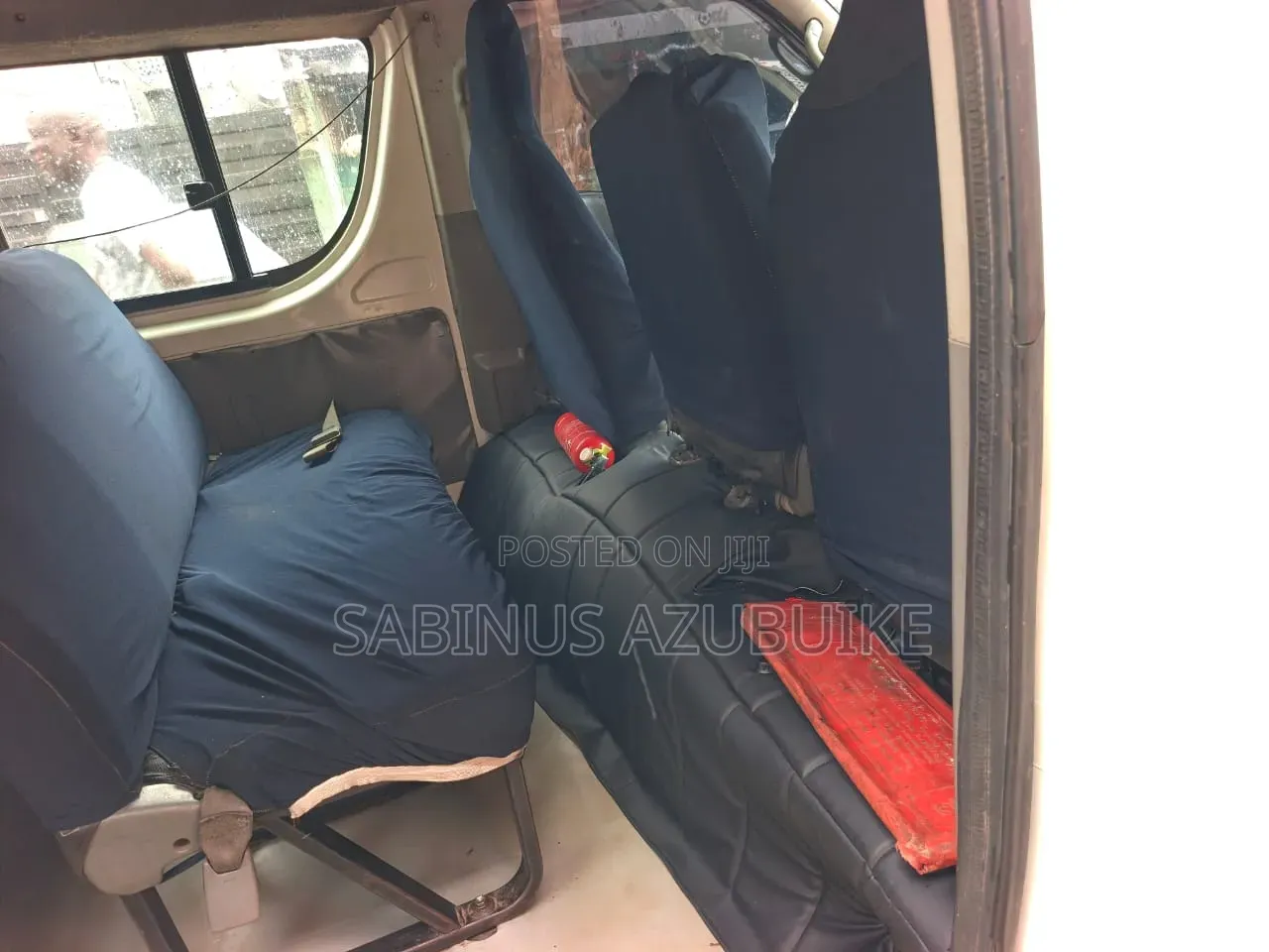 Toyota HiAce 2010 White