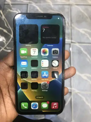 Apple iPhone X 64 GB Black