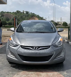 Hyundai Elantra 2015 Silver