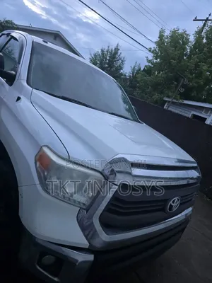 Toyota Tundra 2014 White
