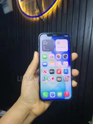 Apple iPhone 12 64 GB