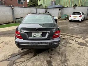 Mercedes-Benz C300 2013 Gray