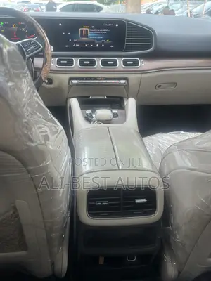 Mercedes-Benz GLE-Class 2019 Blue