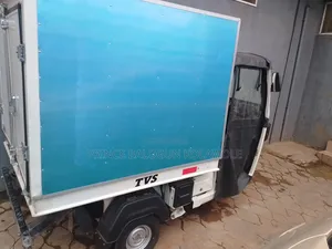 New TVS King Cargo 2022 White