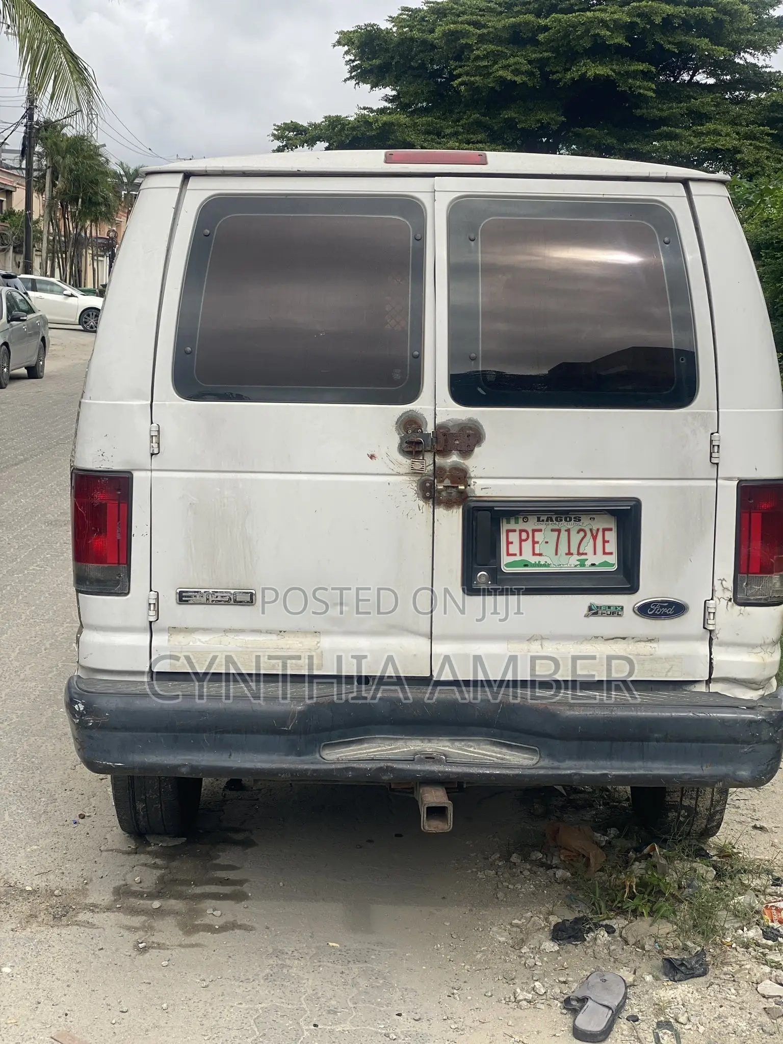 Ford E250 2015 White
