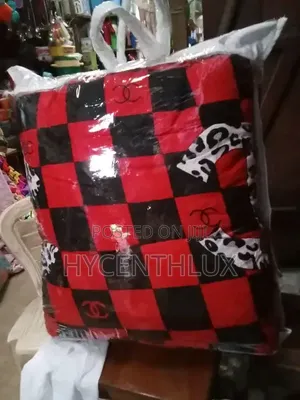 Beautiful and Comfy Bedding Set