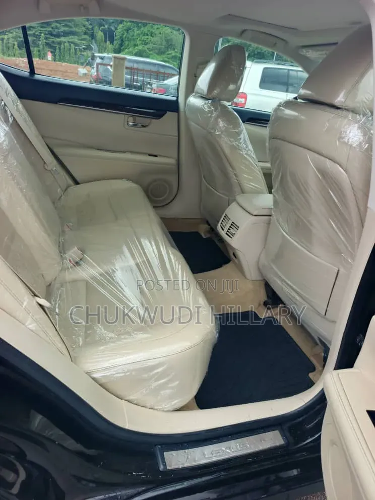 Lexus ES 2015 Black