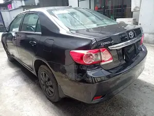 Toyota Corolla 2010 Red