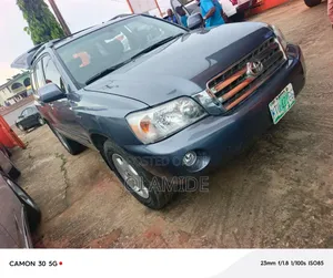 Toyota Highlander 2005 Blue