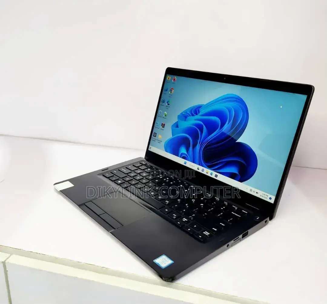 Laptop Dell Latitude 5300 8GB Intel Core i5 SSD 256GB