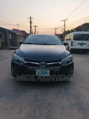Toyota Camry 2015 Black