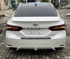Toyota Camry XSE V6 2023 White