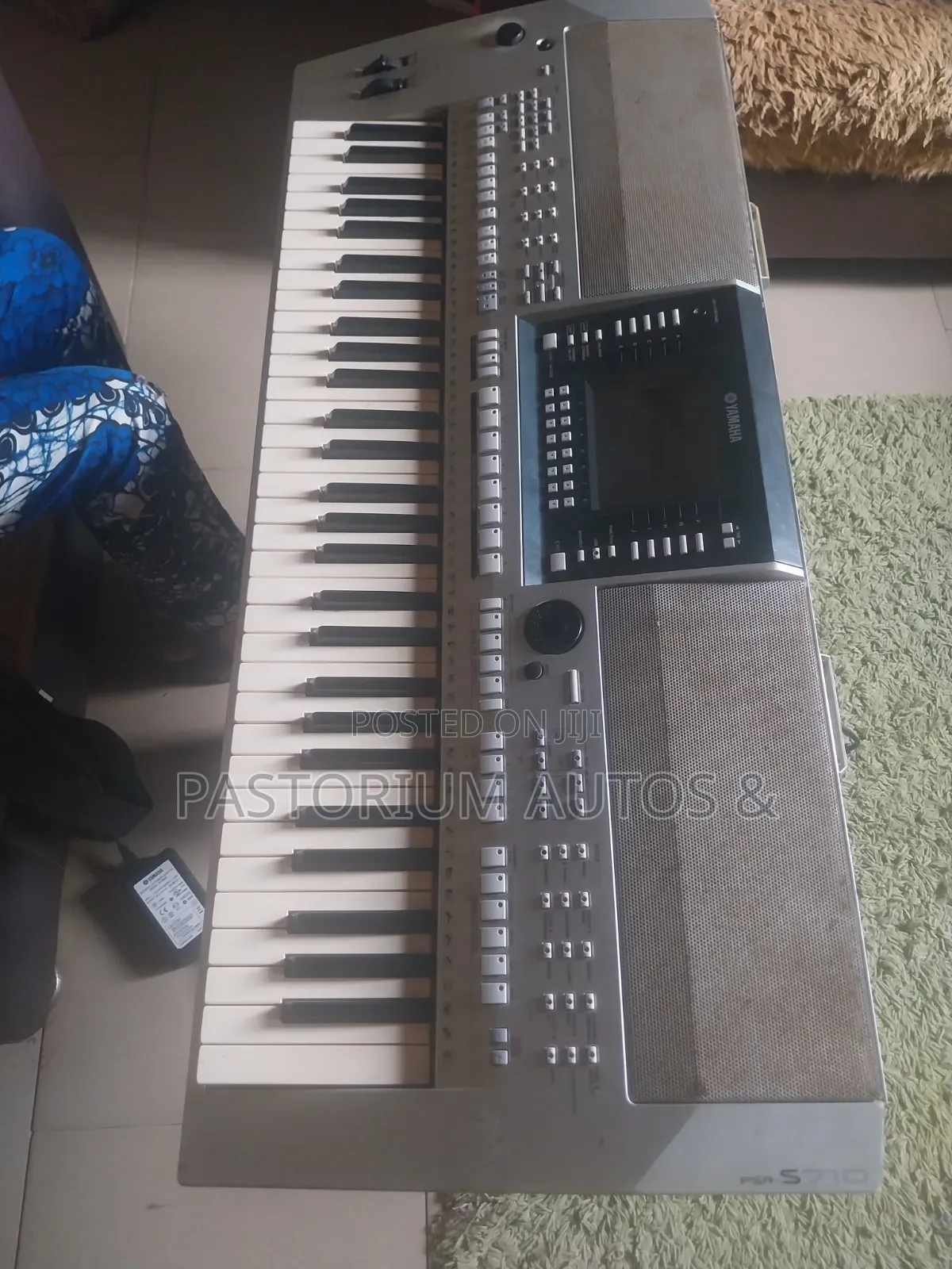 Yamaha Keyboard