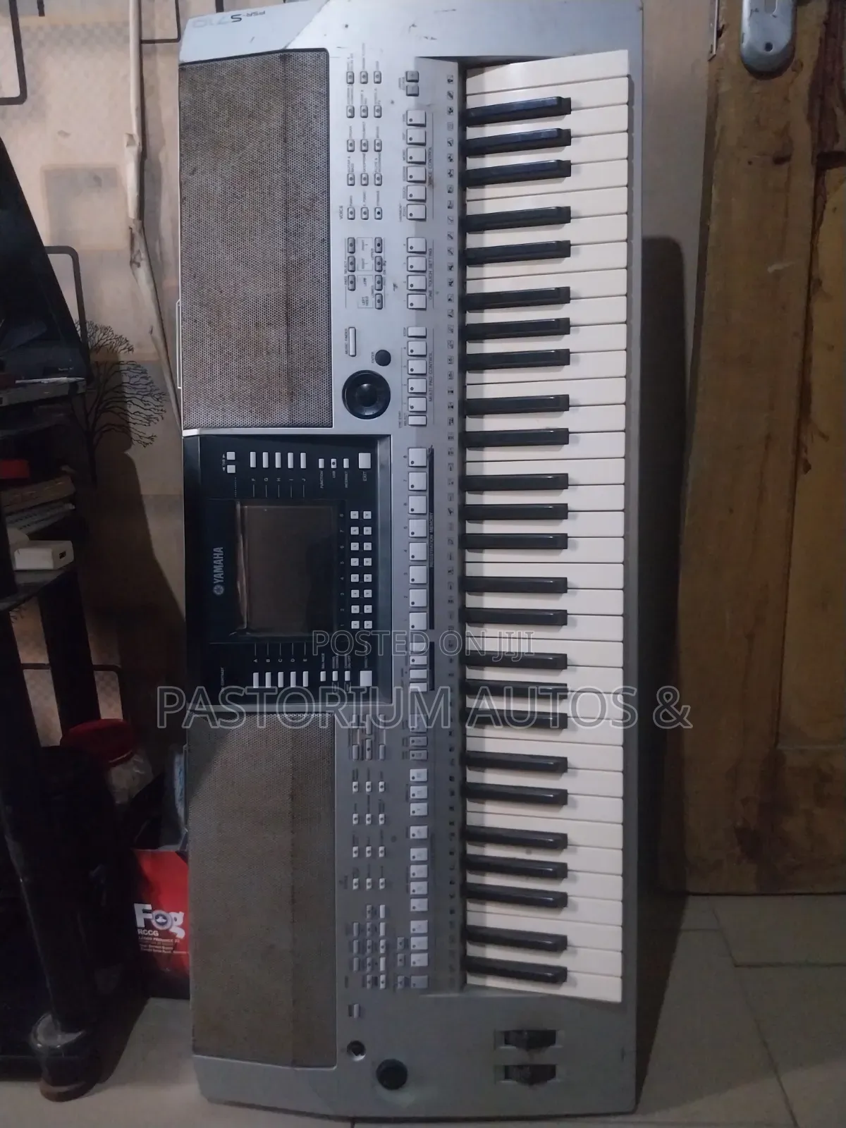 Yamaha Keyboard