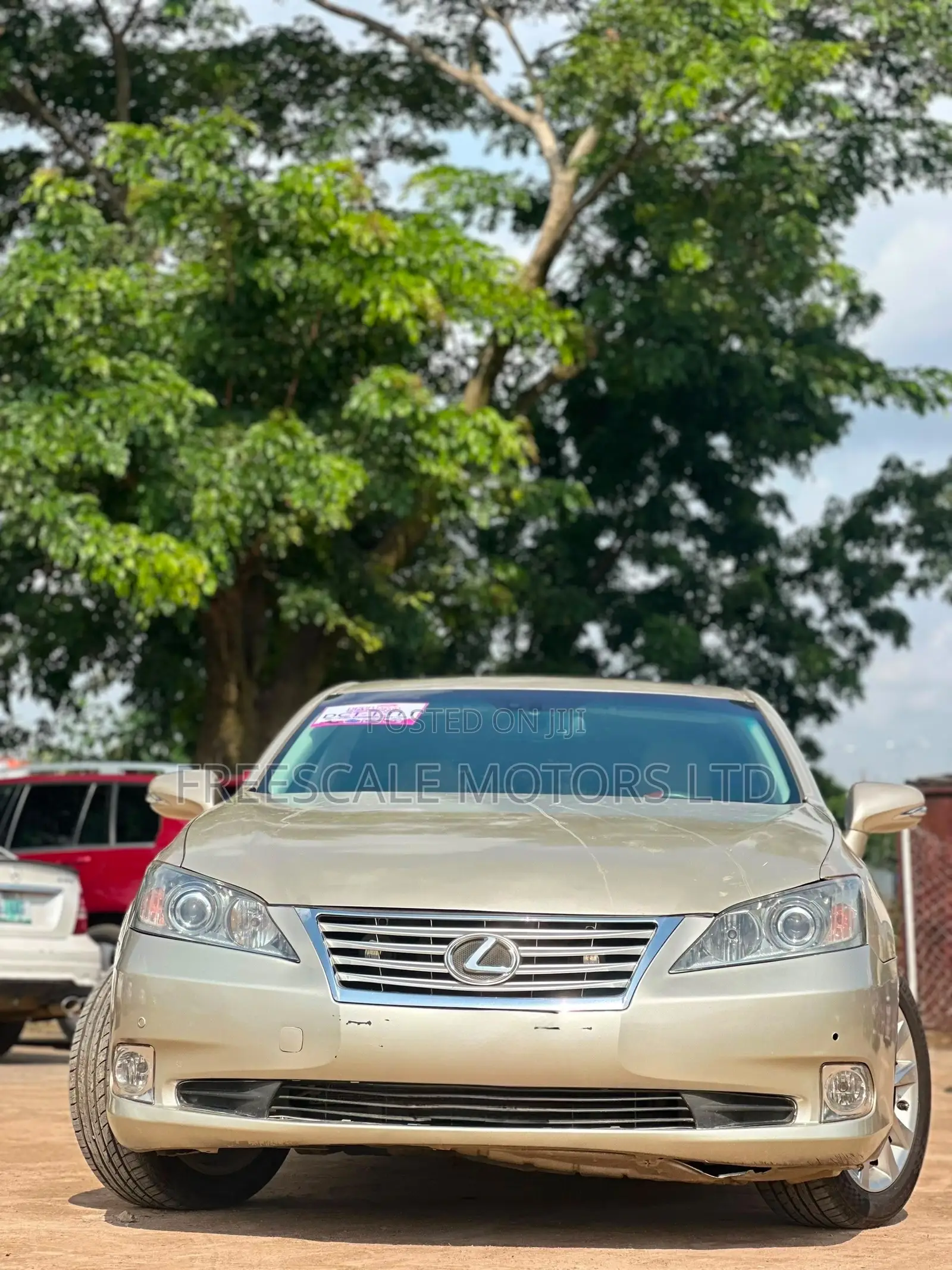 Lexus ES 350 2011 Gold