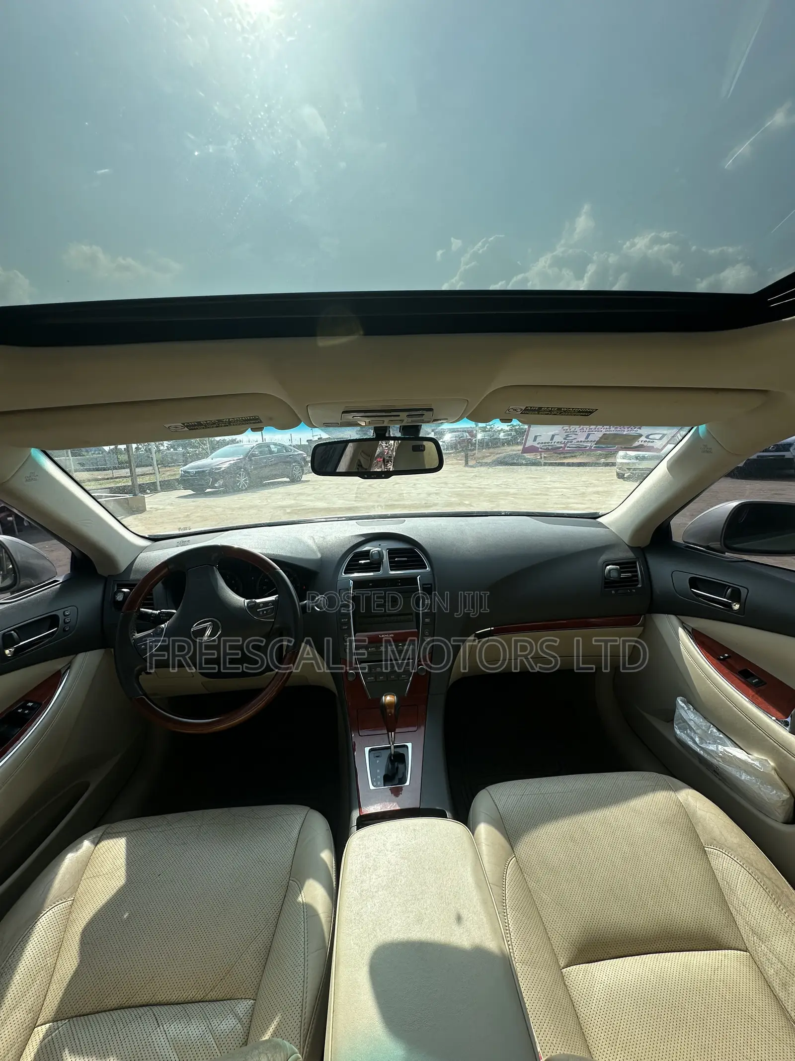 Lexus ES 350 2011 Gold