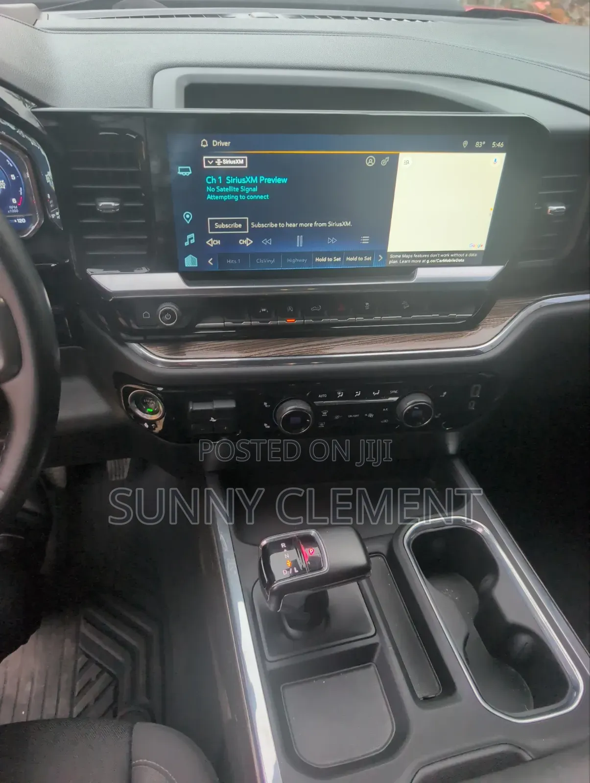 Chevrolet Silverado 2023 Red