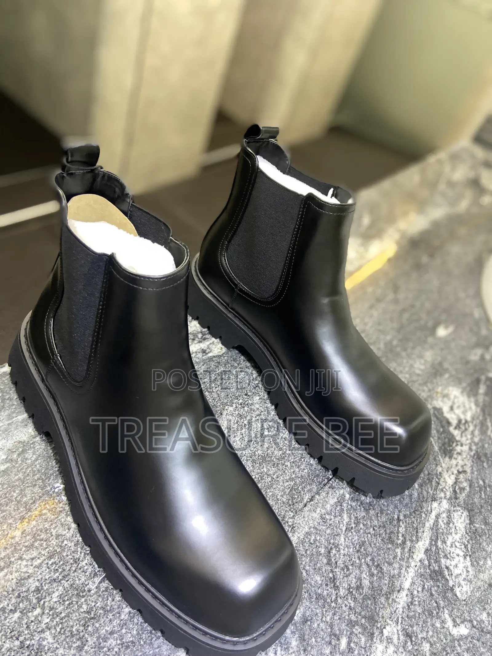 Black Chunk/Lug-Sole Chelsea Boot by Zign