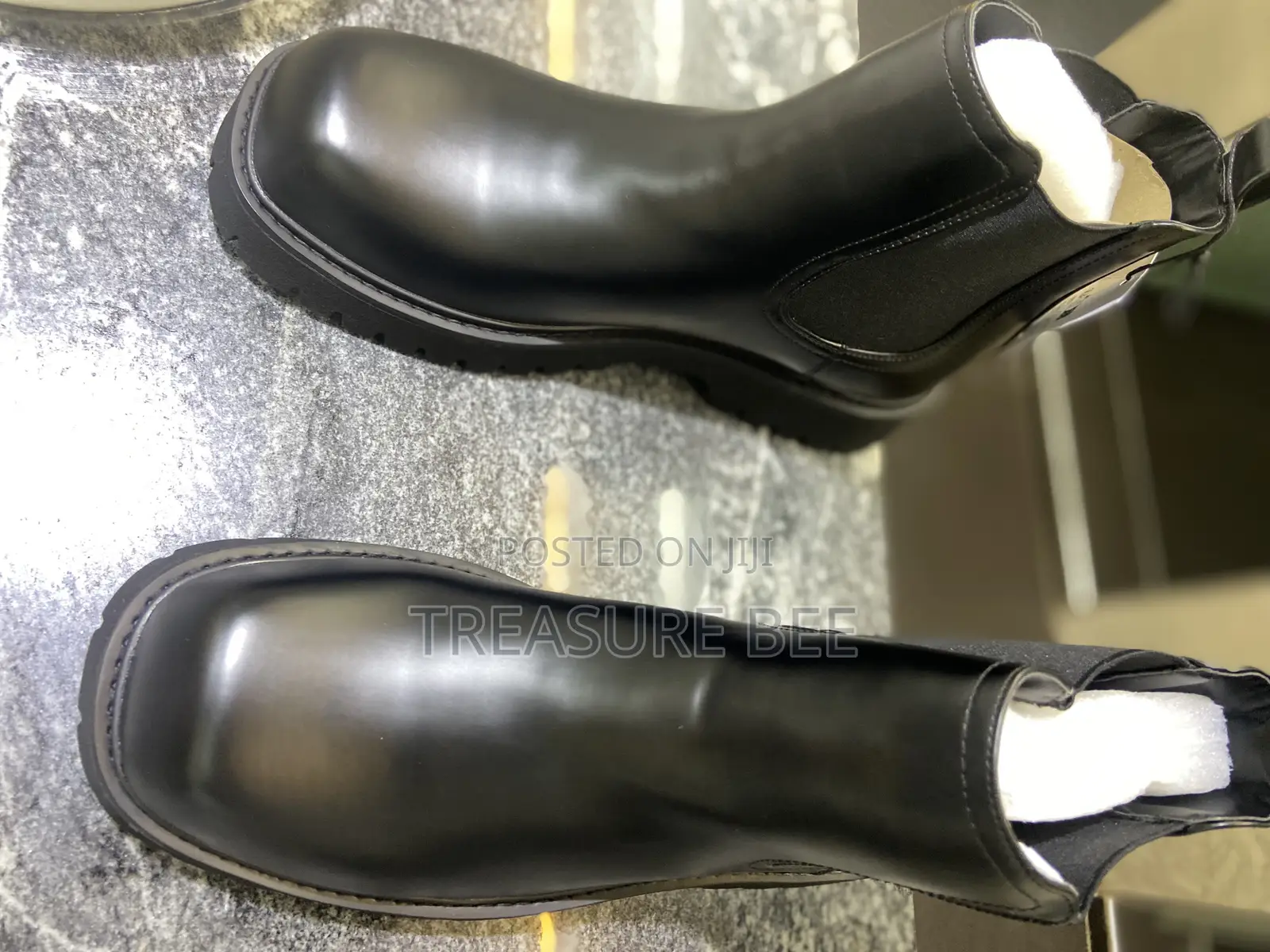 Black Chunk/Lug-Sole Chelsea Boot by Zign