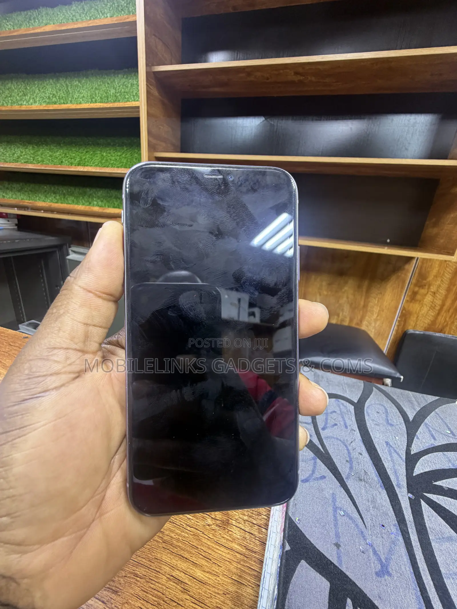 Apple iPhone 11 64 GB Purple