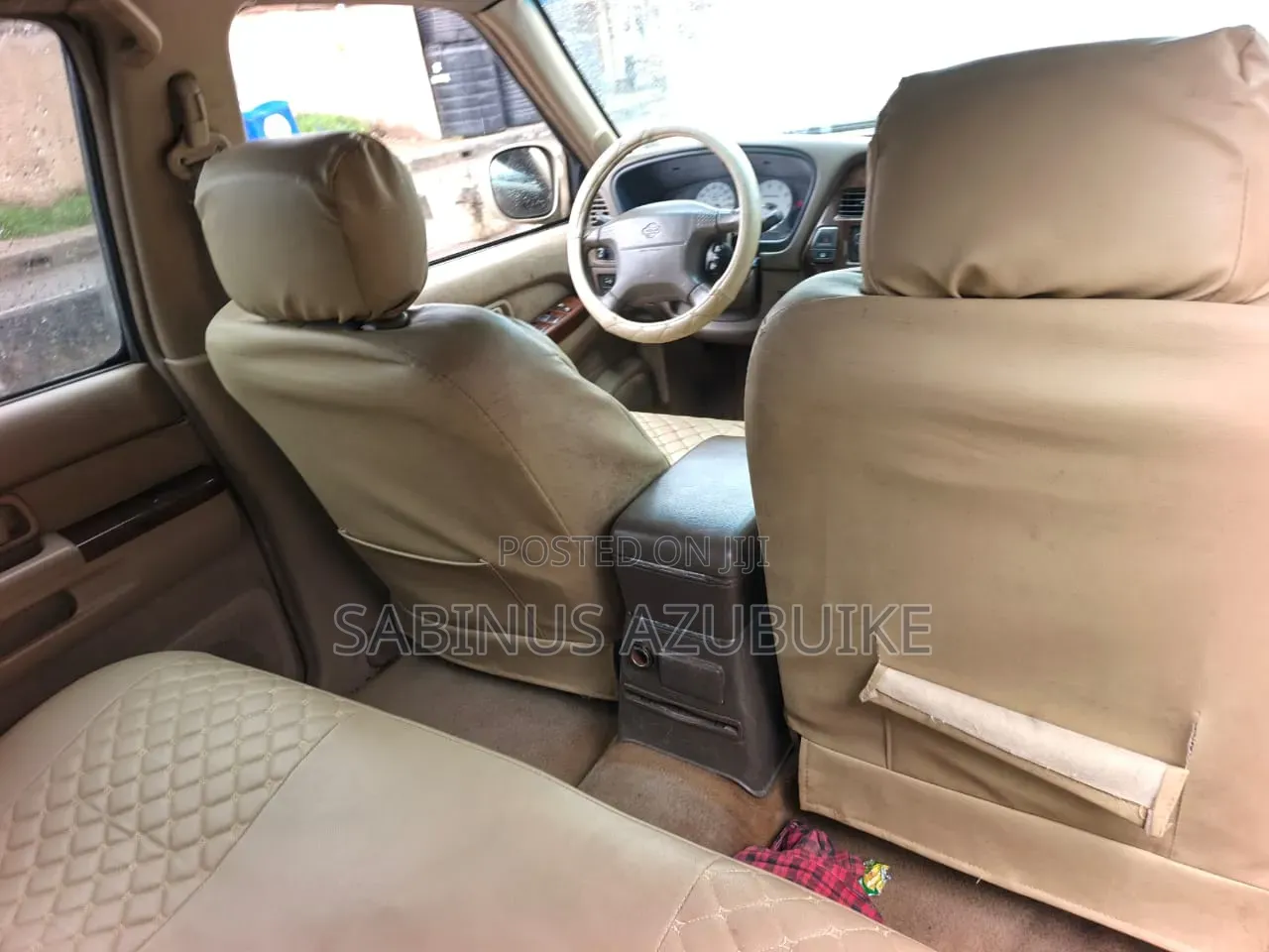 Nissan Pathfinder Automatic 2000 Gold