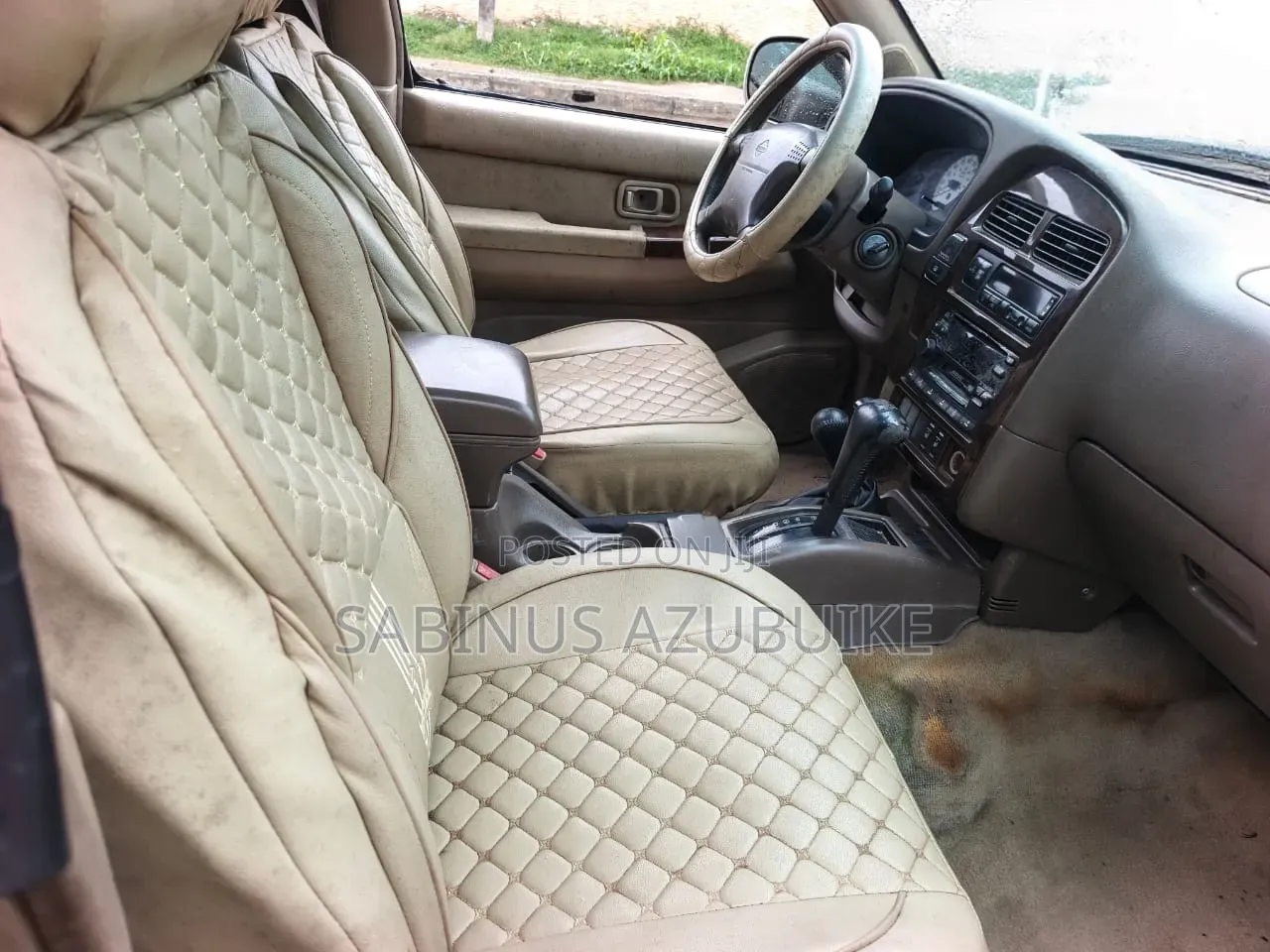 Nissan Pathfinder Automatic 2000 Gold