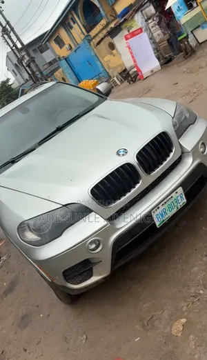 BMW X5 xDrive30i AWD (3.0L 6cyl 6A) 2010 Black