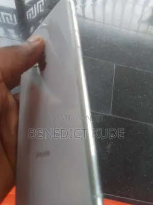 Apple iPhone X 64 GB